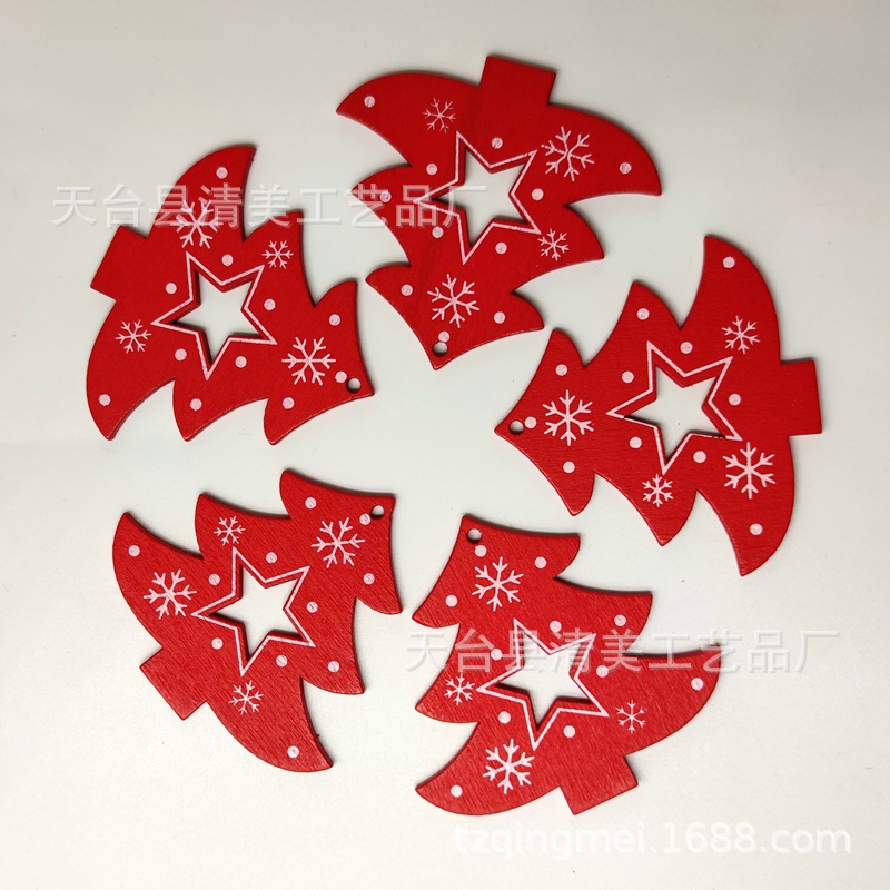 Colgante de dibujos animados navideños de madera de bricolaje de la serie navideña pintada roja 10 piezas en un paquete con 10 cuerdas de cáñamo