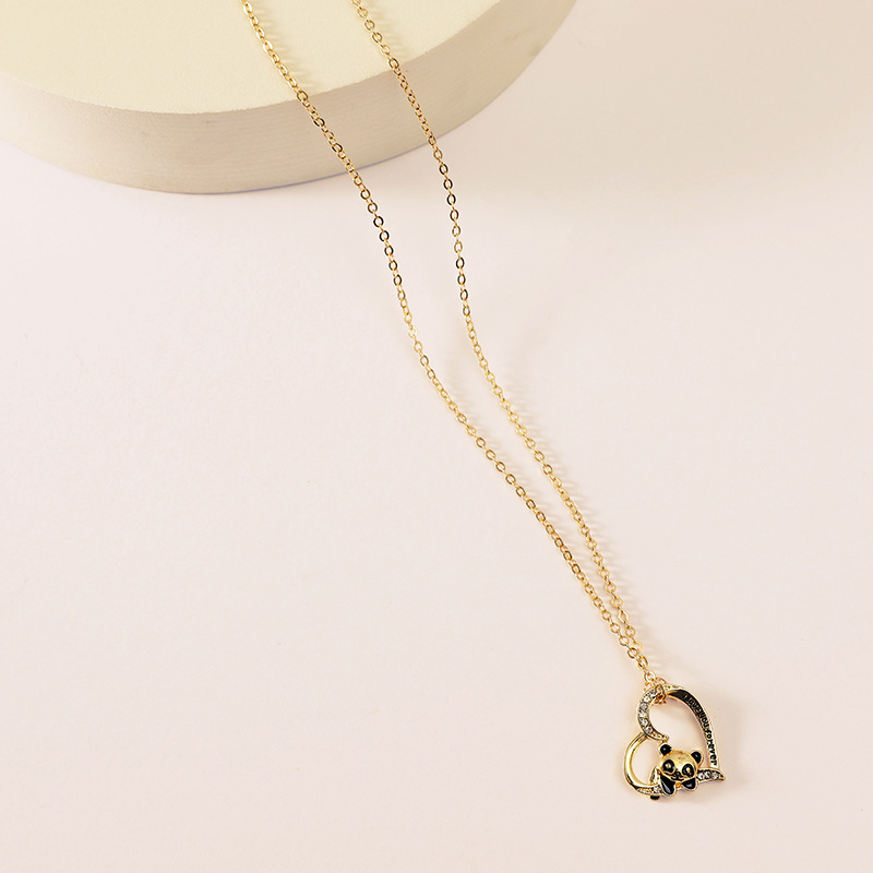 Fashion Heart Shape Alloy Plating Rhinestones Womenu0027S Pendant Necklace 1 Piece