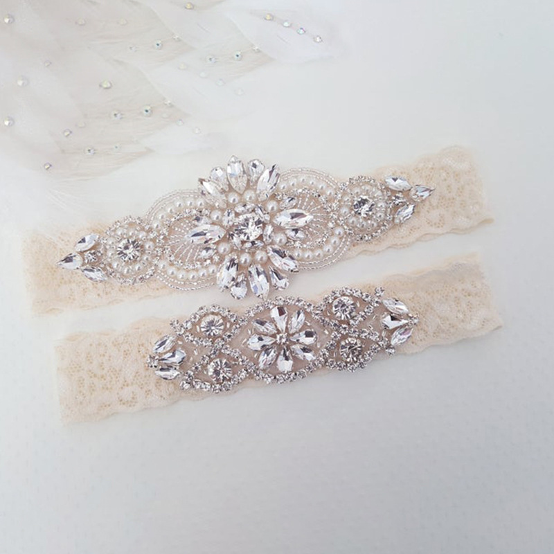 실버 + 피부색 레이스