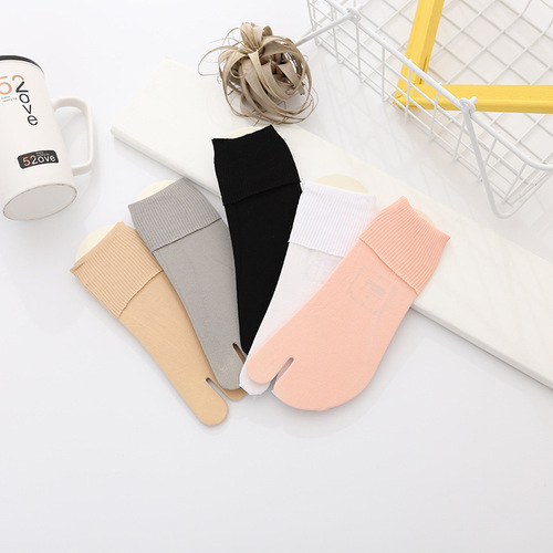 New men's and women's couple's two-toe socks velvet summer thin split-toe socks solid color women's mid-calf socks slipper socks