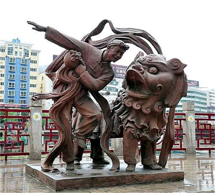 青铜雕塑艺术的历史沉淀与现代传承