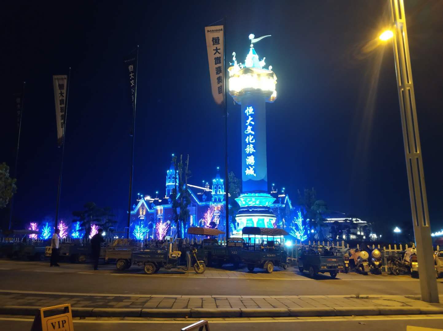 玻璃钢  GRP外墙 FRP异形房 GRP参数化建筑表皮 玻璃钢幕墙