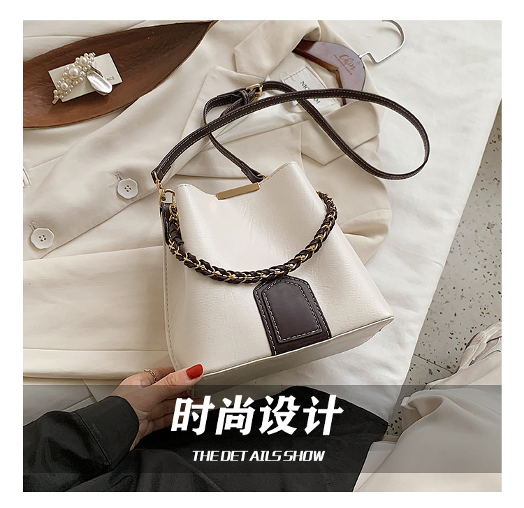 Fashion Single Shoulder Handbag display picture 20