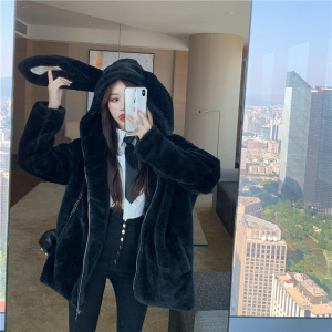 实价外套女2020秋冬可爱连帽兔耳朵仿獭兔毛毛绒皮草大衣加厚