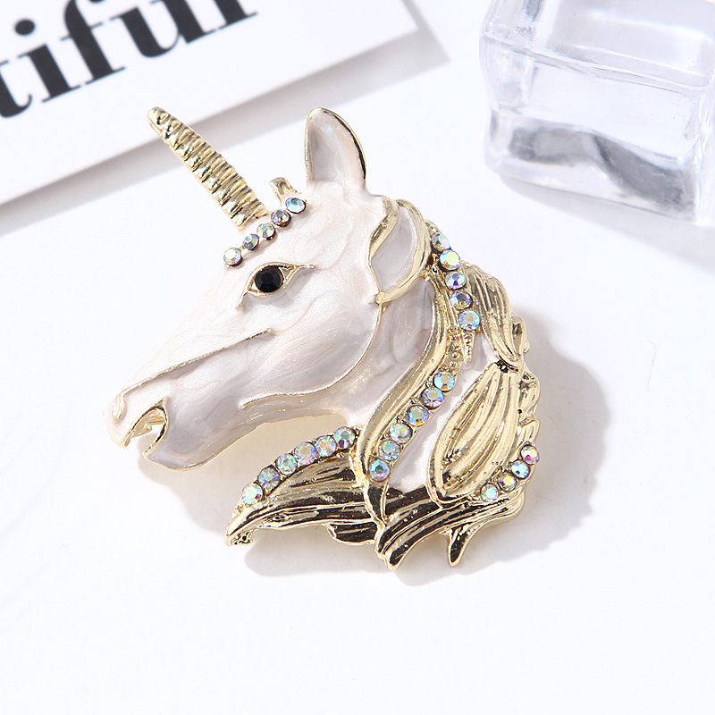 yeni tek boynuzlu at başı masal tarzı romantik kız emaye elmas damla yağ broş korsaj nokta_voghion.com