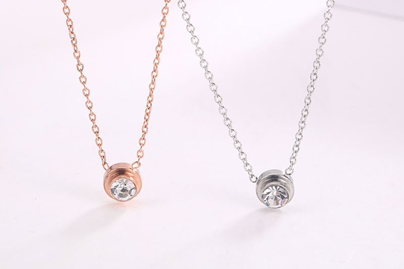 Estilo de diseñador, moderno y versátil, collar de diamante simple, colgante de borla, temperamento exquisito y exhibición de clavícula._voghion.com