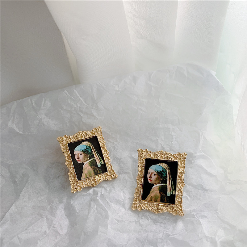 French Retro Portrait Frame Earrings display picture 9