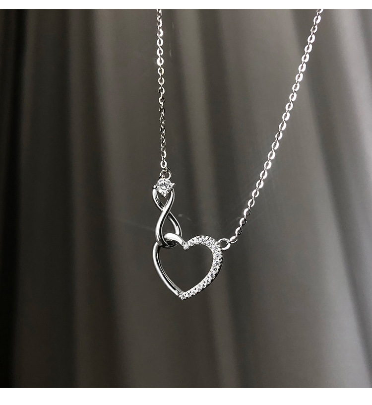 Unique heart necklace