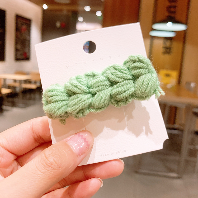 New Cute Duckbill Clip Knitted Hair Clip Candy Color Wool Hair Accessories Wholesale display picture 7