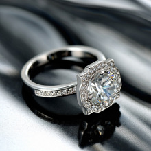 ���y��ָŮ�r�����Q����ͬ��925�y荽�����̼荁�D��Ӷ���