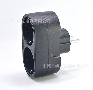 Production and marketing 16A German standard Schuko power converter 1 out of 2 European standard one turn two expansion socket