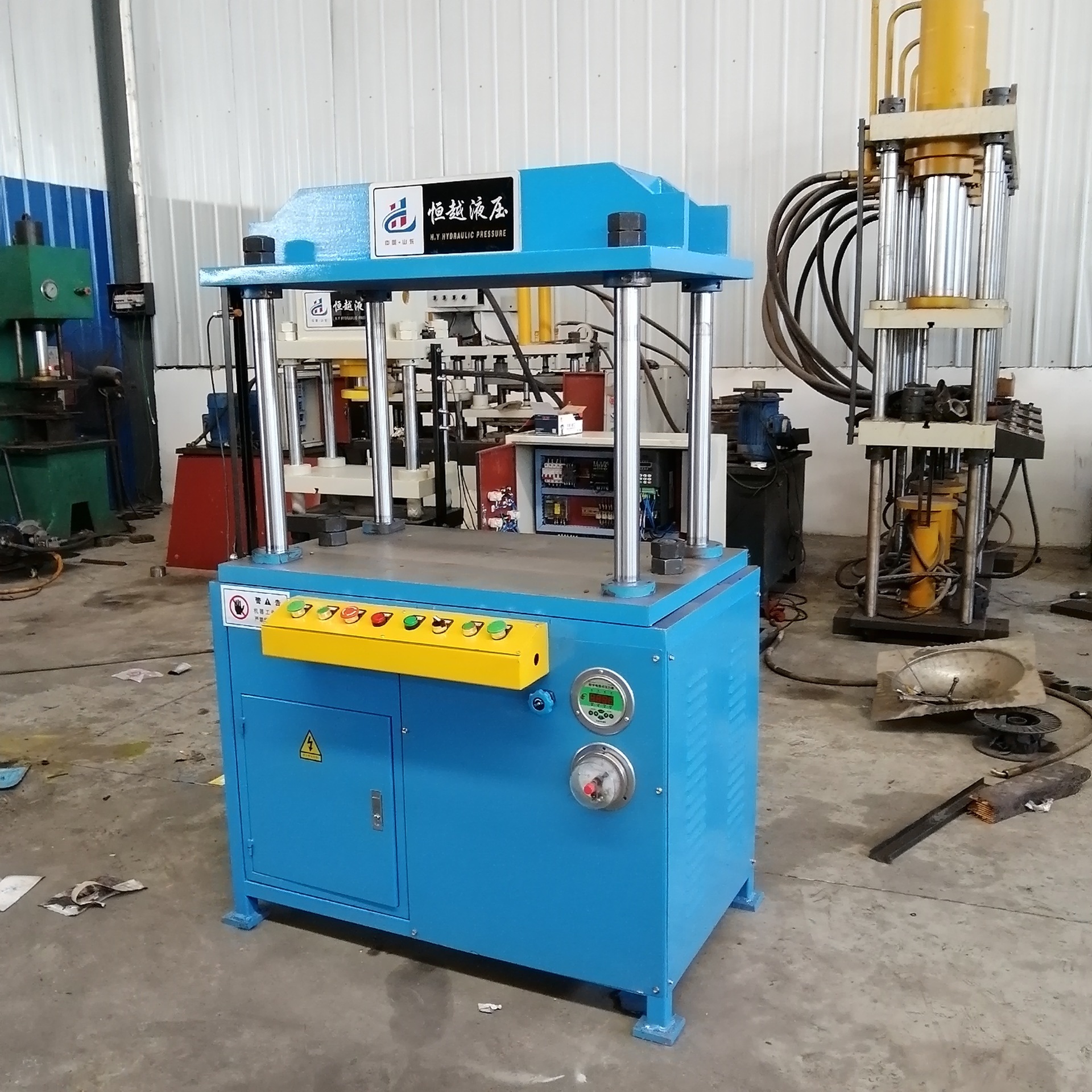 供应三梁四柱油压机 20吨毛巾压制成型压力机 小型四柱液压机