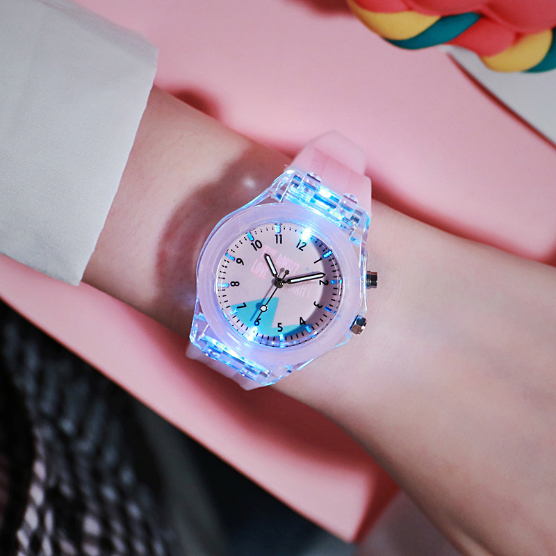 Montre Pour Enfants Lumineux Coloré Brillant Dessin Animé Lapin Quartz Dessin Animé Montre En Gros display picture 6