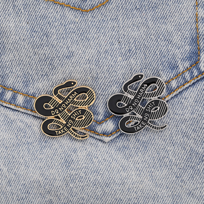 New Style Brooch European And American Creative Brooch Do No Harm Take No Hollow Python Denim Badge Wholesale Nihaojewelry display picture 2