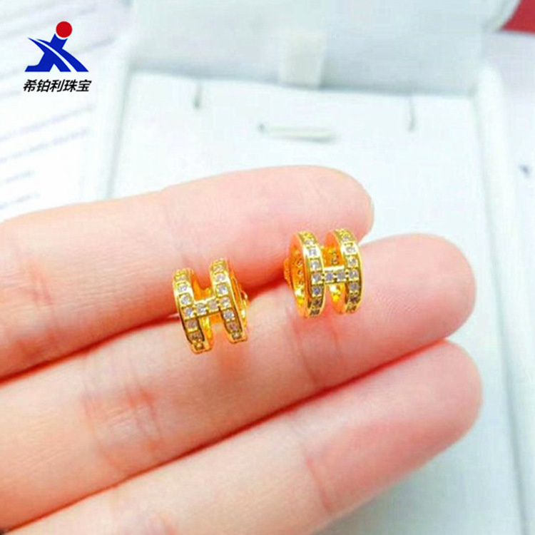 Bronze gold -plated diamonds Her earrings Electro -plated imitation…