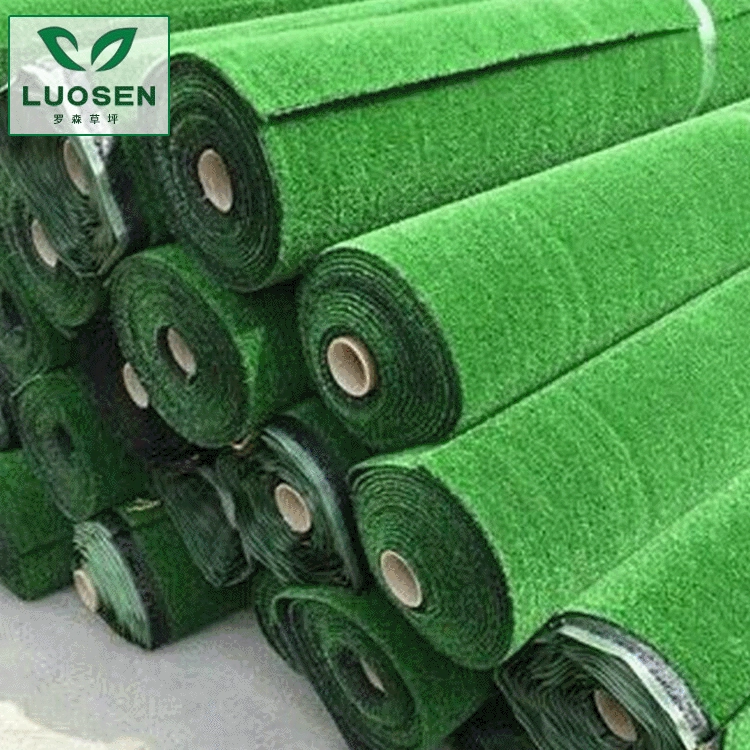 Искусственный искусственный газон Ковер Детский сад Газон Свадебная выставка Открытый газон Искусственный пластик Поддельный газон