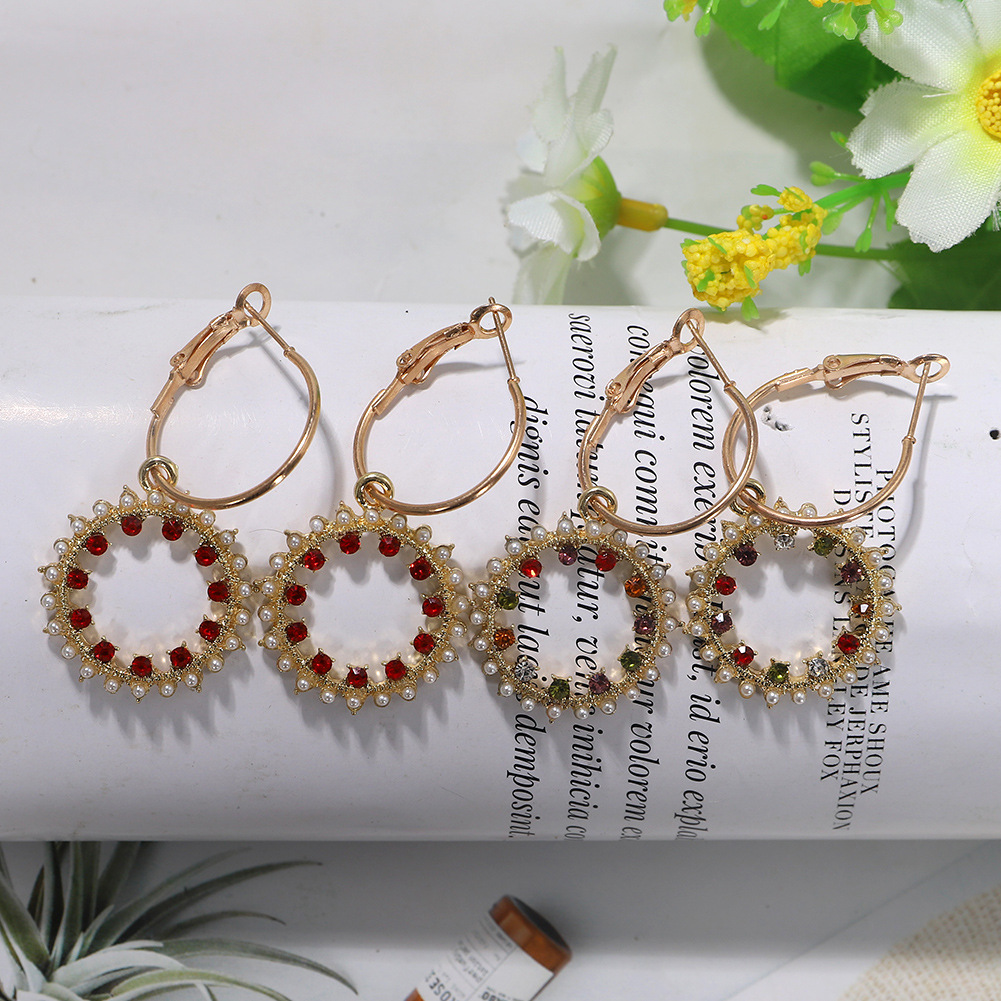 Bohemian Geometric Hollow Colored Gemstone Inlaid Metal Buckle Alloy Earrings Wholesale Nihaojewelry display picture 6