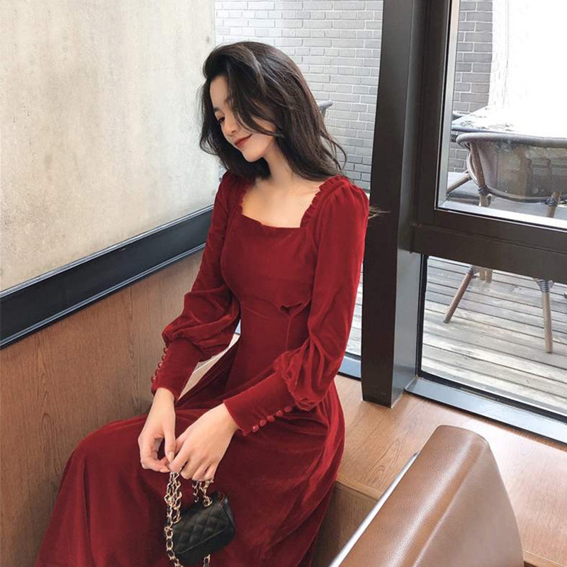 8381/D336金丝绒连衣裙女2020新款秋冬装收腰显瘦高贵洋气方领