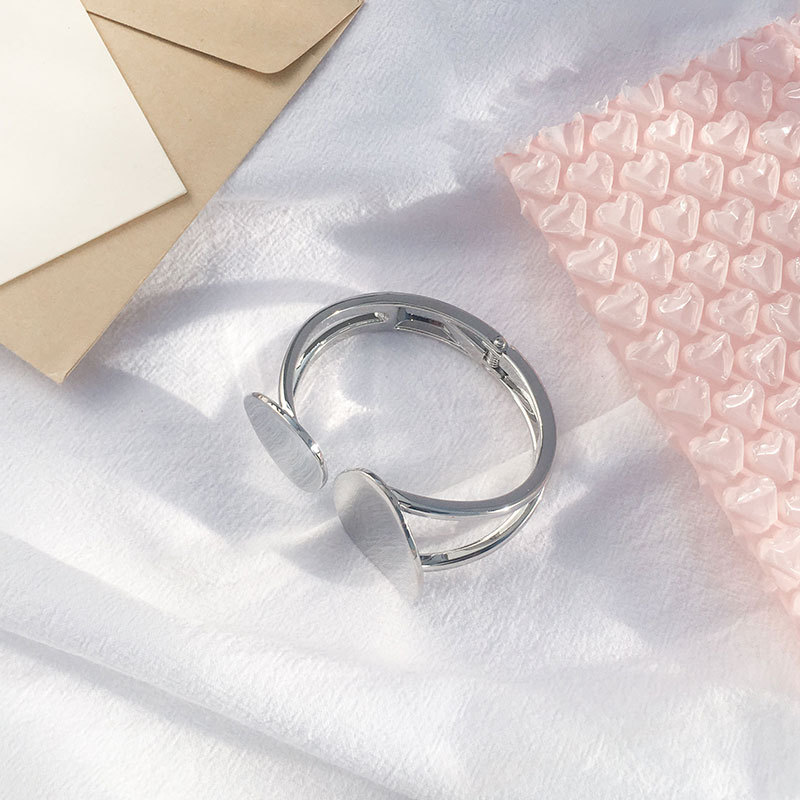 Hollow Asymmetrical Oval Alloy Open Bracelet