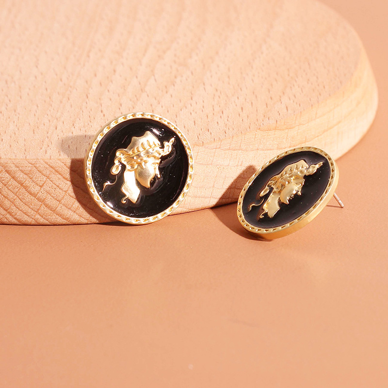 10g Weight Earrings Classification Wedding, Travel Occasion Alloy Material Women'S Gender Fashion Style Gold Color Retro Baroque Style Earrings Portrait Coin Alloy Earrings Fashion Minimalist Button Earrings Wholesale Nihaojewelry 7