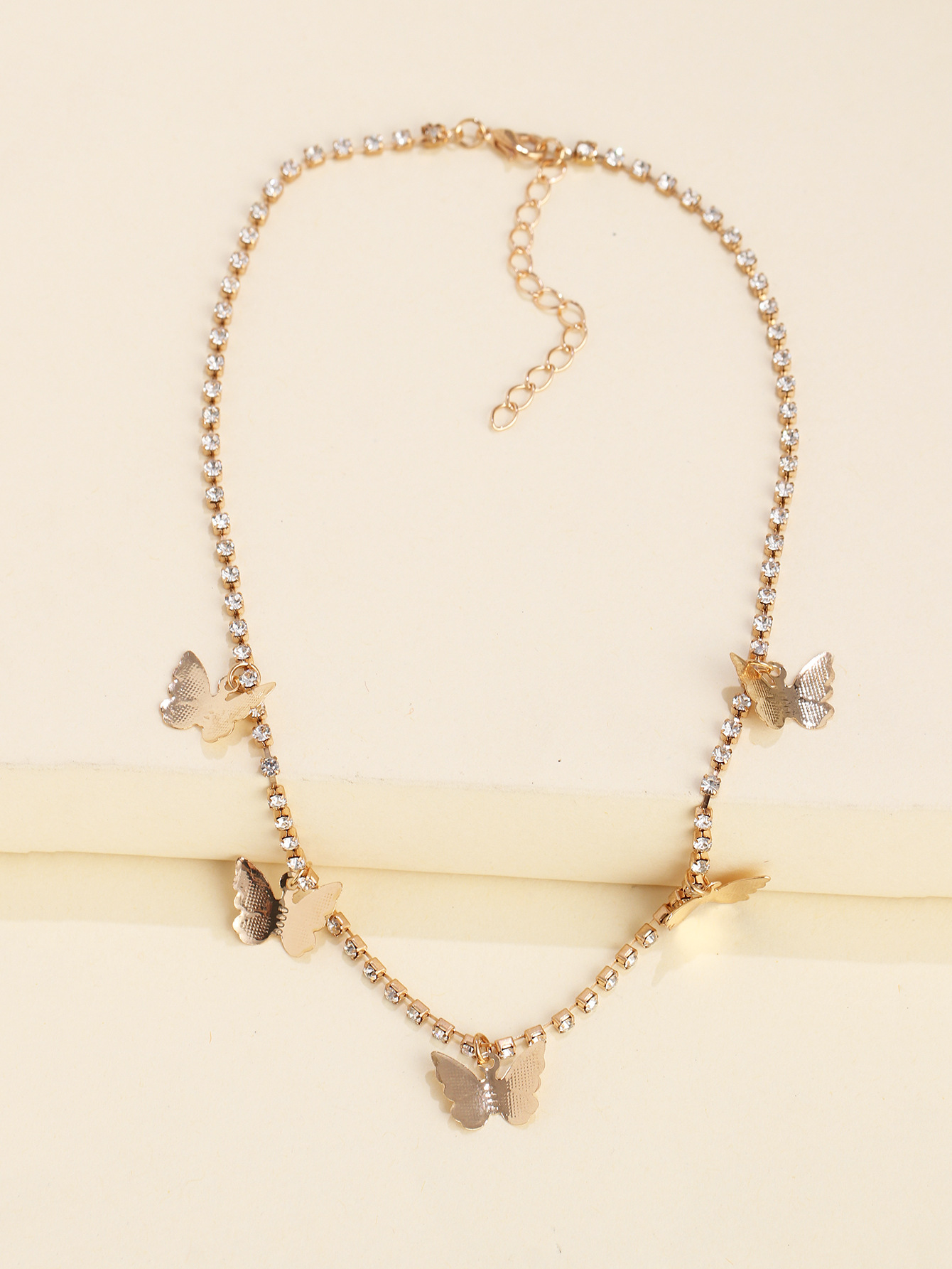 10419 Europäische Und Amerikanische Mode Beliebte Einfache Und Vielseitige Schmetterlings Halskette Kleine Frische Süße Schmetterlings Halskette Frauen Direkt Vertrieb display picture 2