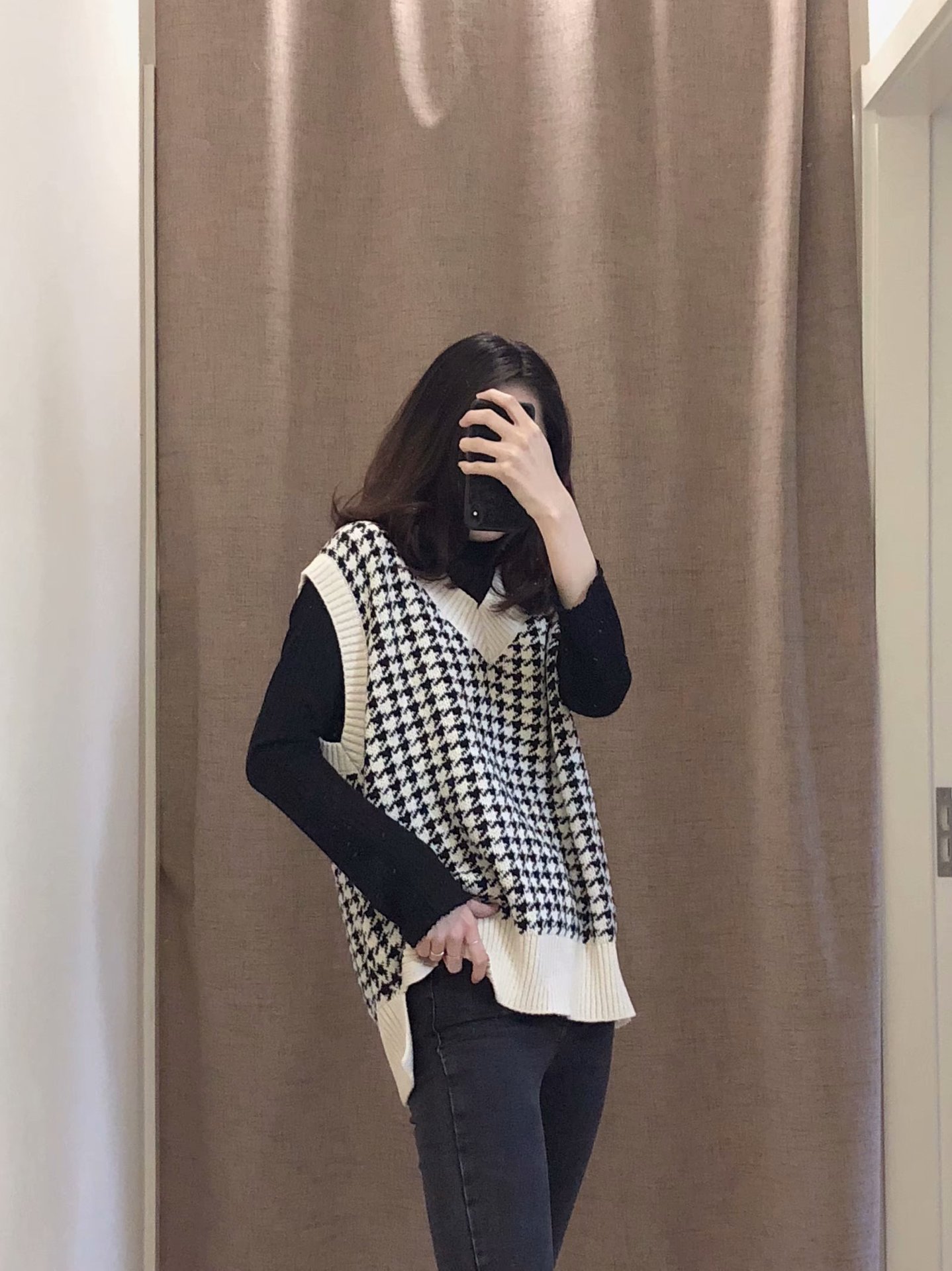 Houndstooth V-Neck Sweater Vest NSAM5227