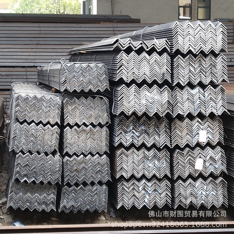 销售批发唐钢Q235B材质热轧角钢 镀锌角钢 规格齐全 欢迎来电洽谈