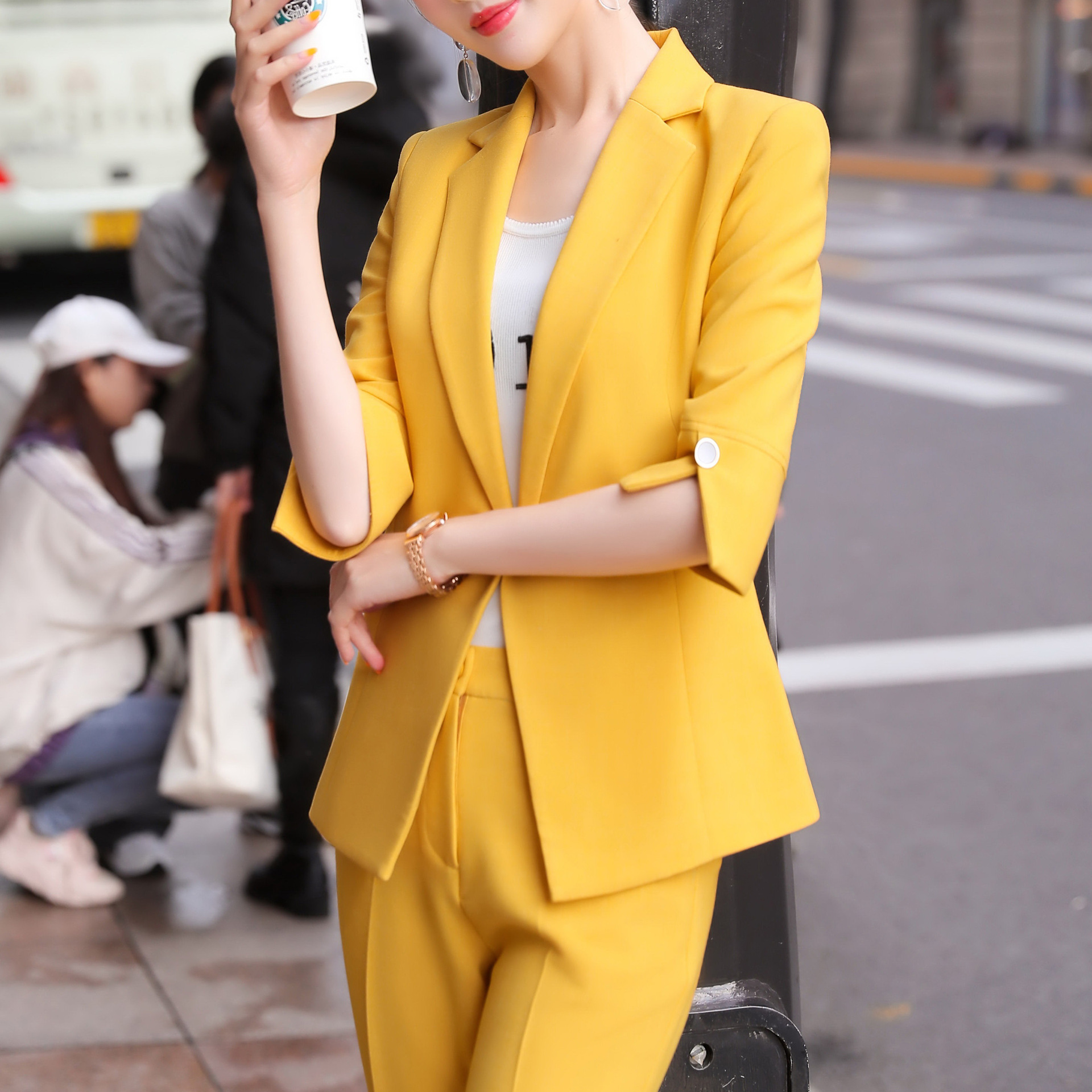 黄色小西装外套女百搭2020春夏新款韩版气质修身中袖休闲西服套装|ms