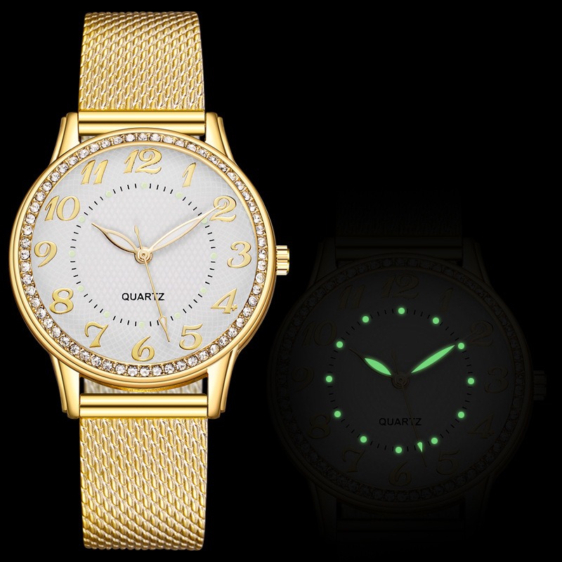 Quartz Movement Casual Solid Color Mesh Belt Buckle Silica Gel Strap Quartz Watch