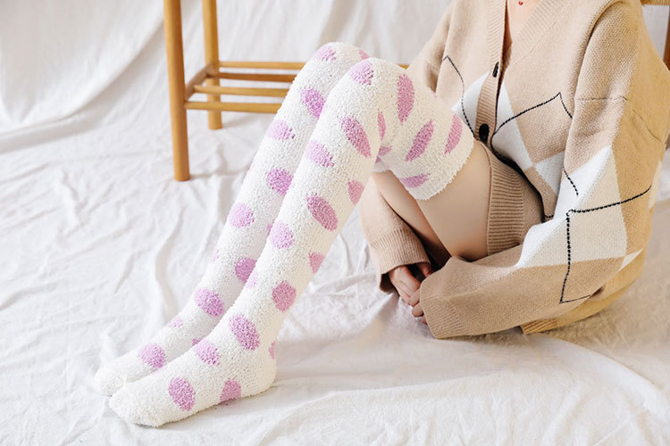 Autumn and winter sleep stovepipe coral fleece socks NSFN9345