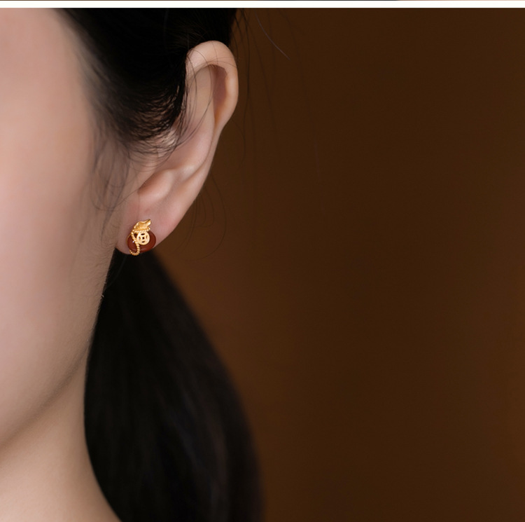 Bông tai bạc S925 mạ vàng đính ngọc bích phong cách cổ điển — Thanh ngọc mẫu tối màu chi tiết 5