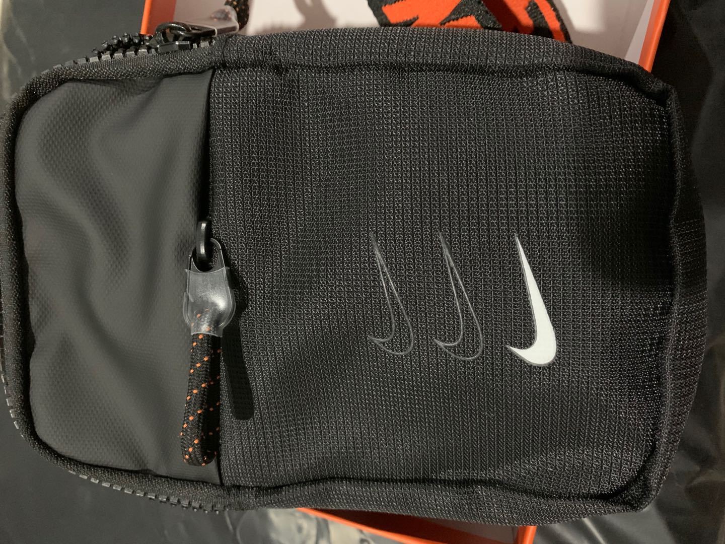 Sac à bandoulière Nike hommes et femmes - Ref 3431220 Image 14