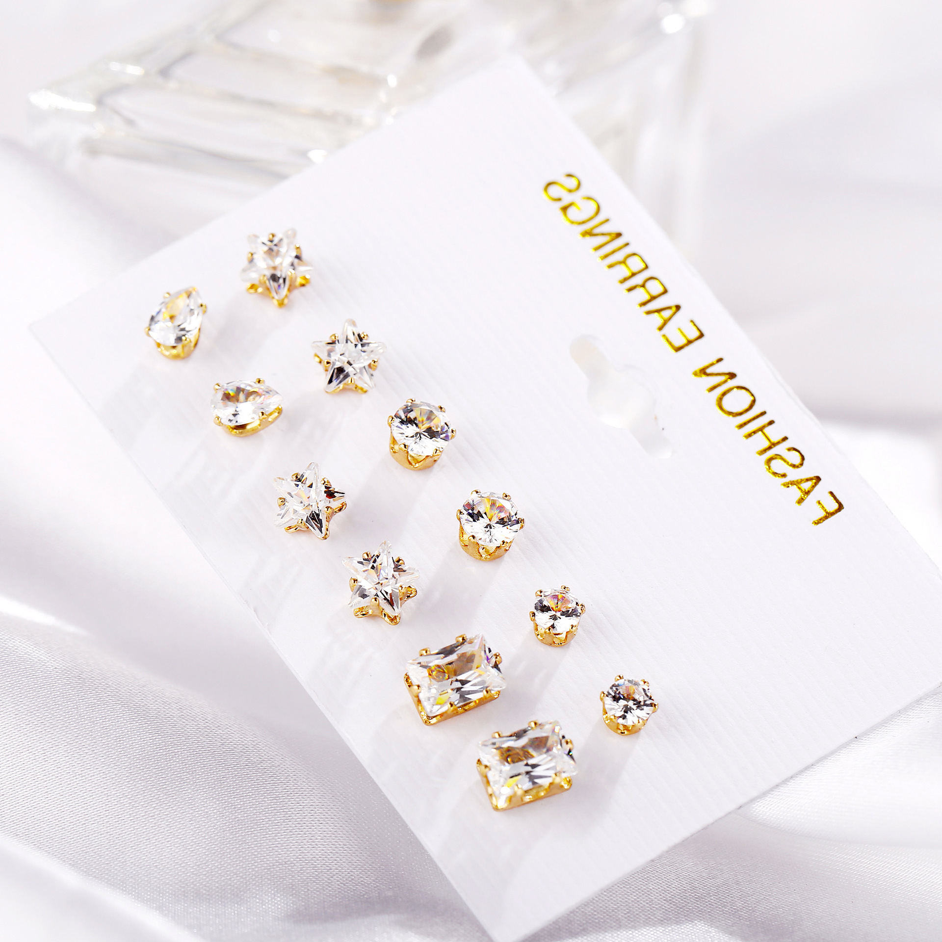 Hot-selling Geometric Zircon 6 Pairs Of Earrings Set Creative Retro Simple Embedded Diamond Earrings Wholesale Nihaojewelry display picture 7