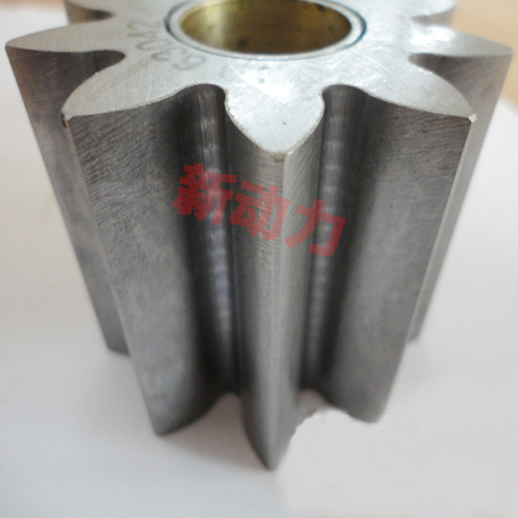 康明斯3049543-20机油泵齿轮