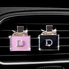Car air outlet perfume clip, high-end creative diamond-encrusted perfume bottle, car air conditioning decoration, car aromatherapy clip