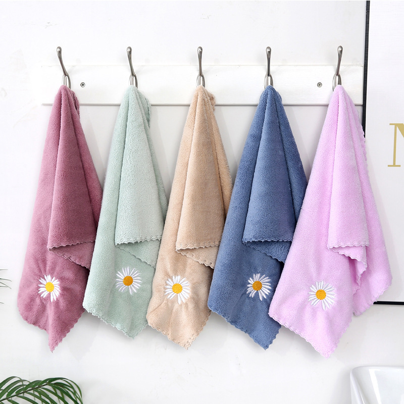 High density coral fleece towel 35*75 cut edge thickened logo absorbent face towel printed Daisy High density coral fleece towel 35*75 cut edge thickened logo absorbent face towel printed Daisy
