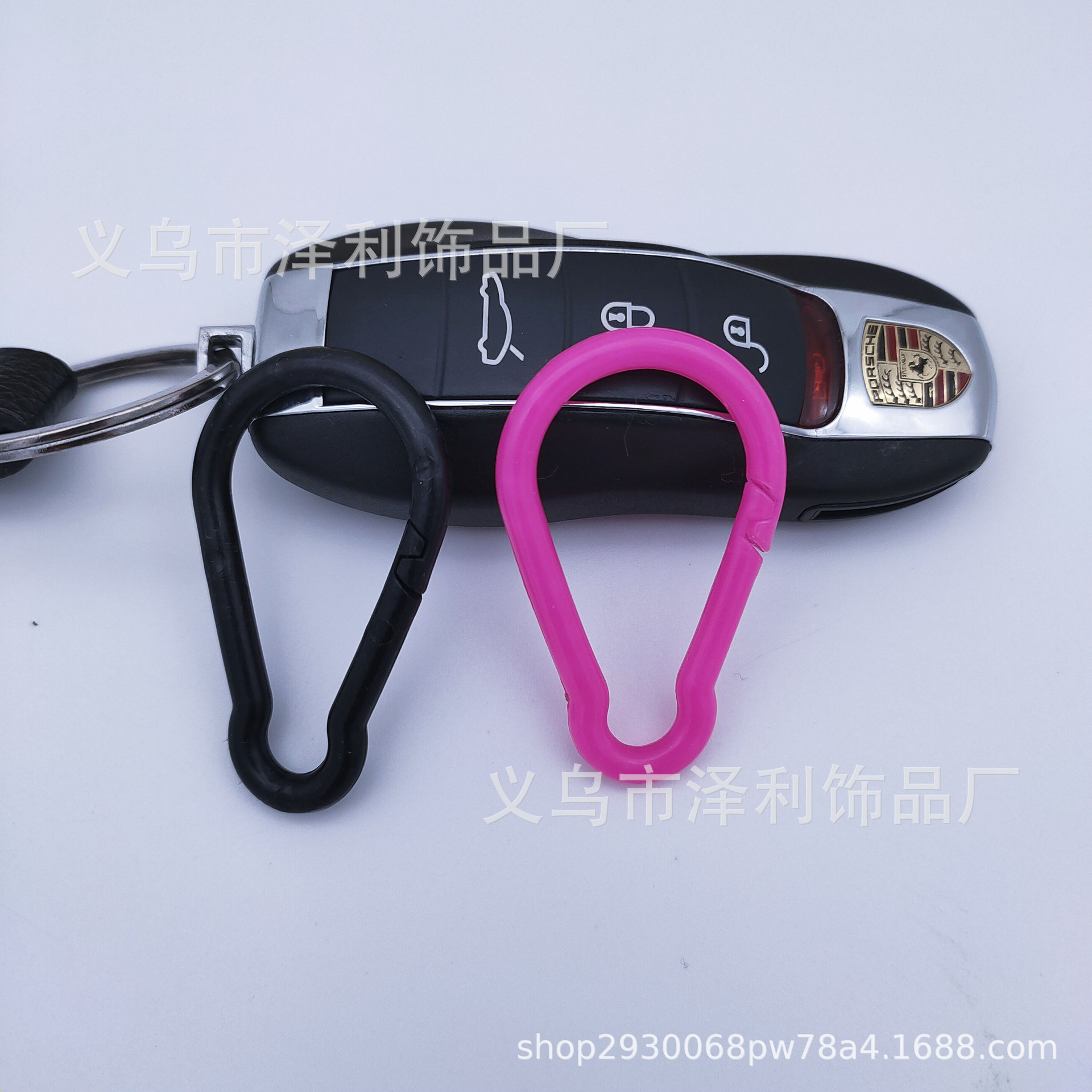 源头厂家直销多功能塑料葫芦型登山挂扣 D字扣背包扣水杯毛球挂扣
