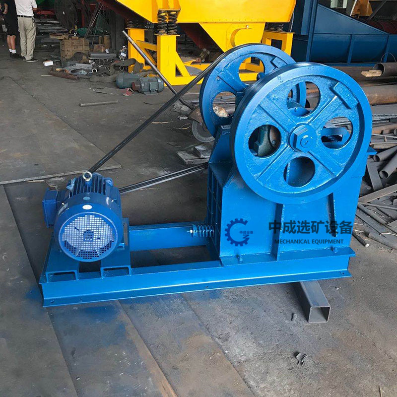 青石风化石石灰岩河卵石破碎机 粗中细颚破机  矿石破碎机可定制