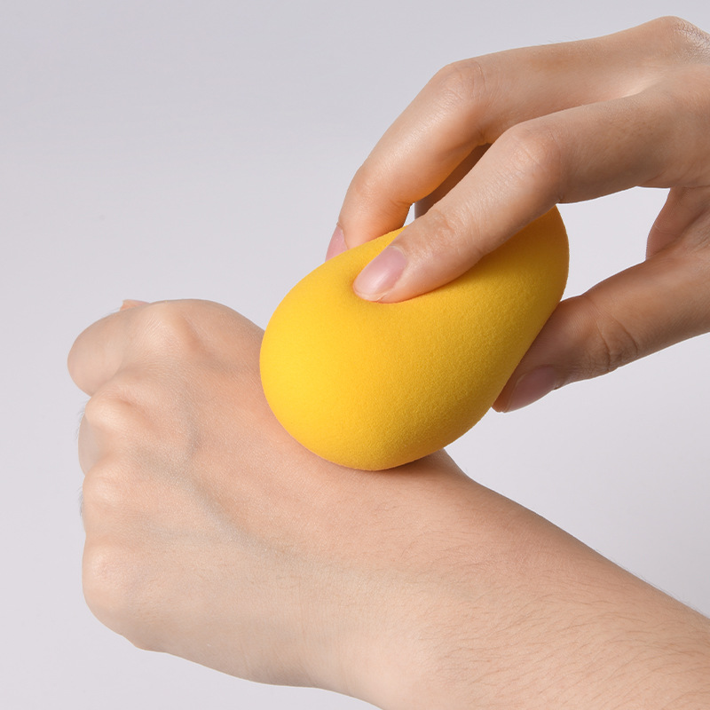 Manufactor wholesale Foreign trade Beauty Eggs Mango Heart Wet and dry Dual use Cosmetics customized OEM Makeup egg