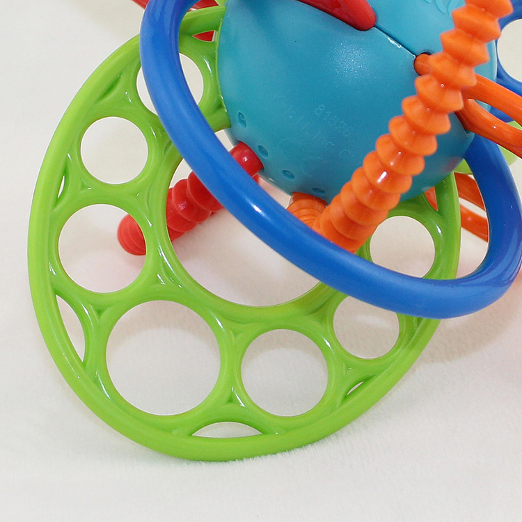 Three-dimensional Cartoon Colorful Cloth Hand Ball Rattle Bed Bell 0-1 Year Old display picture 4