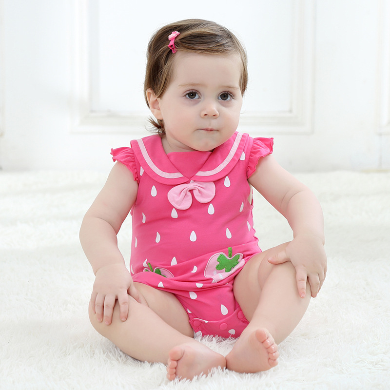 Summer New Comfortable Navy Collar Strawberry Triangle Romper Romper 0-3 Years Old Children's Wear display picture 9