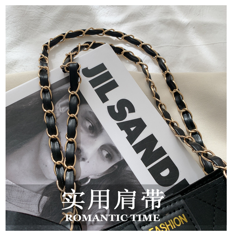 Large-capacity Diamond Chain Shoulder Bag display picture 13