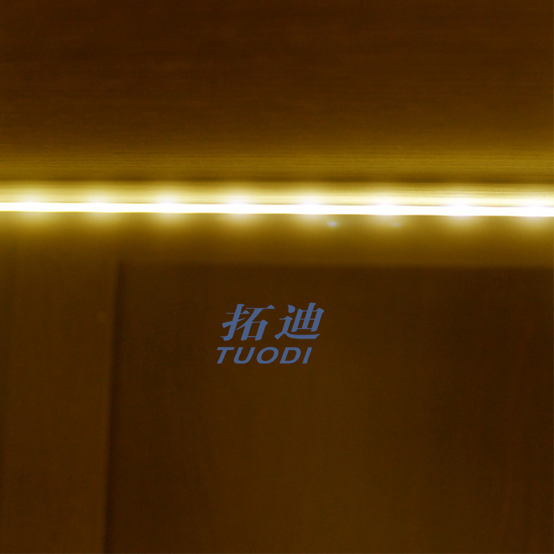 12V接线款超薄手扫感应橱柜灯智能家居led人体感应衣柜灯源头厂家