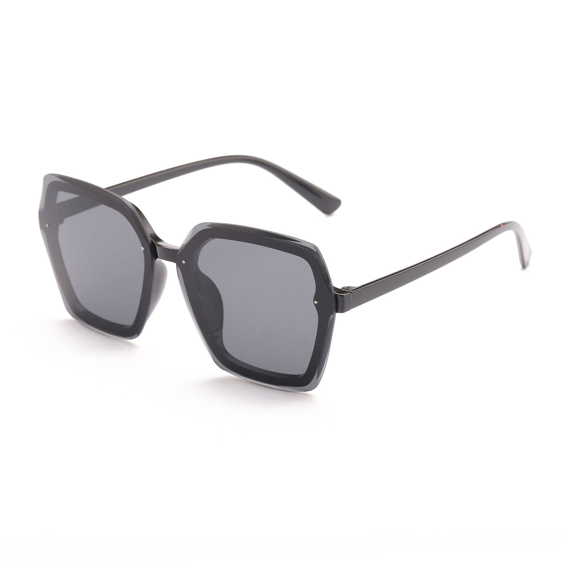 2020 nueva moda polígono Internet celebridad gafas de sol de moda sin marco gradiente gafas de sol de las mujeres de recorte personalizado