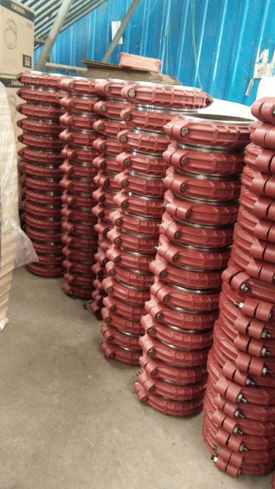 新疆煤矿无缝钢管链接卡箍 环型快速接头 肩式卡箍 承插快速接头