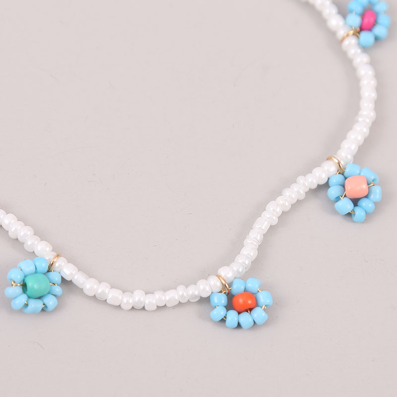 Fashion Long Hand-woven Rice Bead Flower Necklace display picture 6