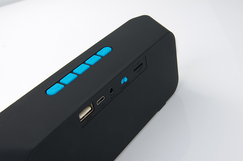 3672465823_231001541