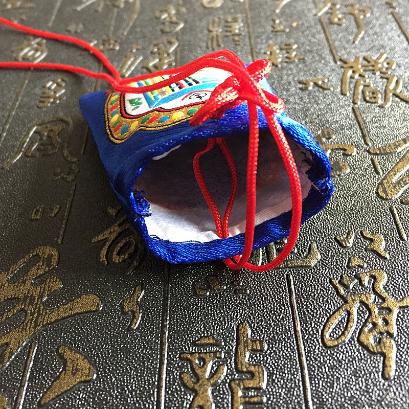 TB2fMQxeQ1M.eBjSZFFXXc3vVXa_!!