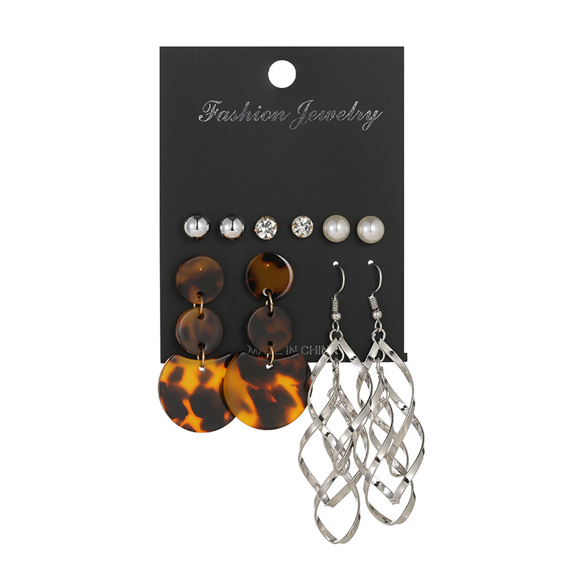 Neue Europäische Und Amerikanische Beliebte Geometrische Acryl Platte Quaste Ohrring Kombination Frauen Grenz Überschreitende Perlen Ohrring Set display picture 18