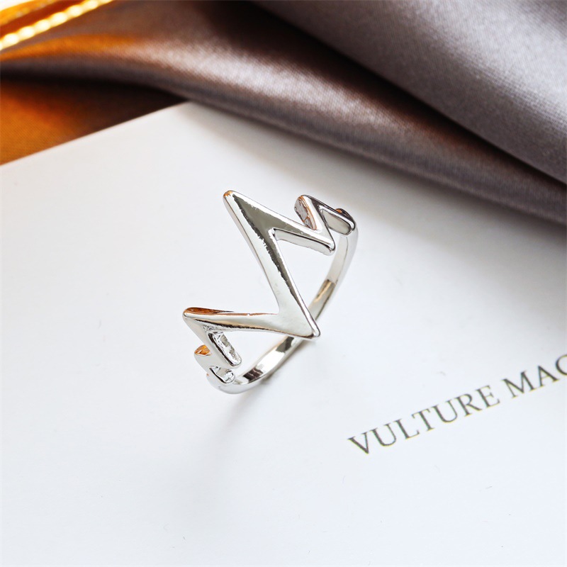 Retro Wild Simple Heartbeat Ring Geometric Wave Frequency Ring Wholesale display picture 5